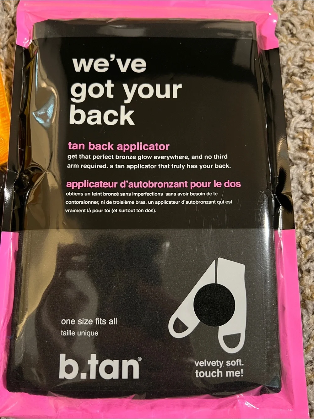 B. Tan glow your own way tan gel and tan back applicator Brand New! - Picture 2 of 8
